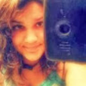 Meet your Posher, Lina